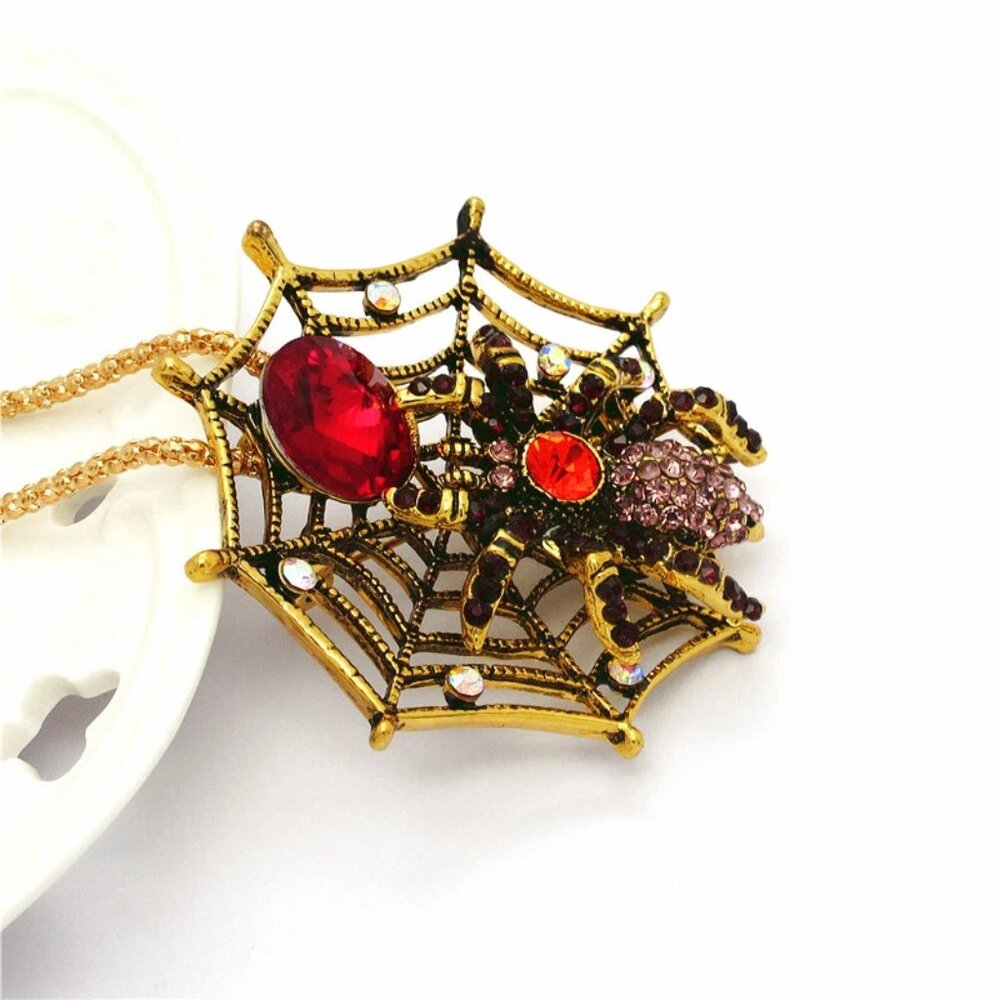 Betsey Johnson spider in web necklace NEW - Picture 2 of 4